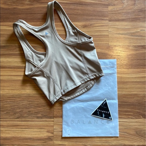 ❗️SOLD❗️Balance Athletica Roam Tank - Picture 2 of 9